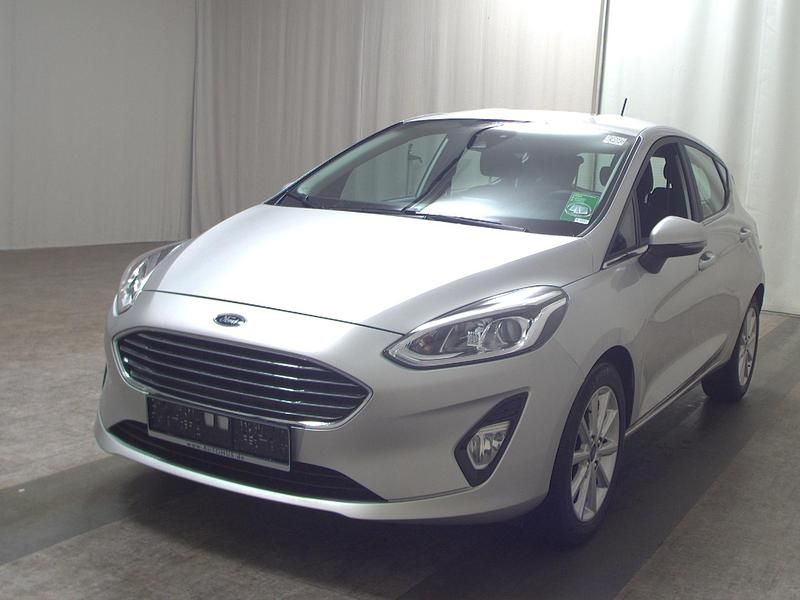 Gebraucht Ford Fiesta Titanium 125 PS (91 kW) 2020 Silber Kleinwagen