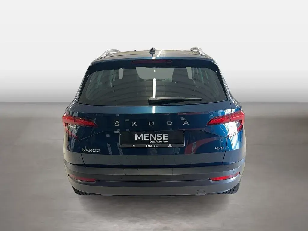 Gebraucht Skoda Karoq Clever 150 PS (110 kW) 2022 Lavablau SUV