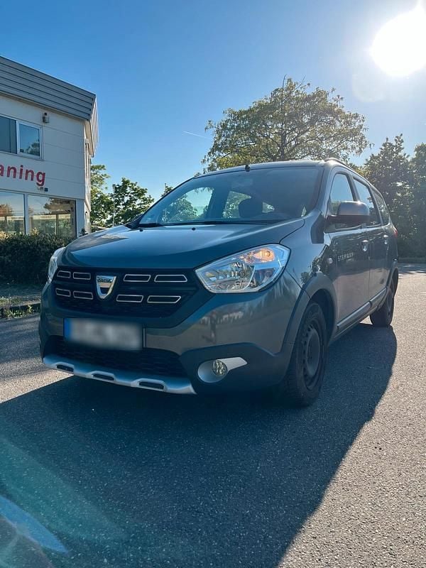 Usata Dacia Lodgy Stepway 2017 Grigio Monovolume