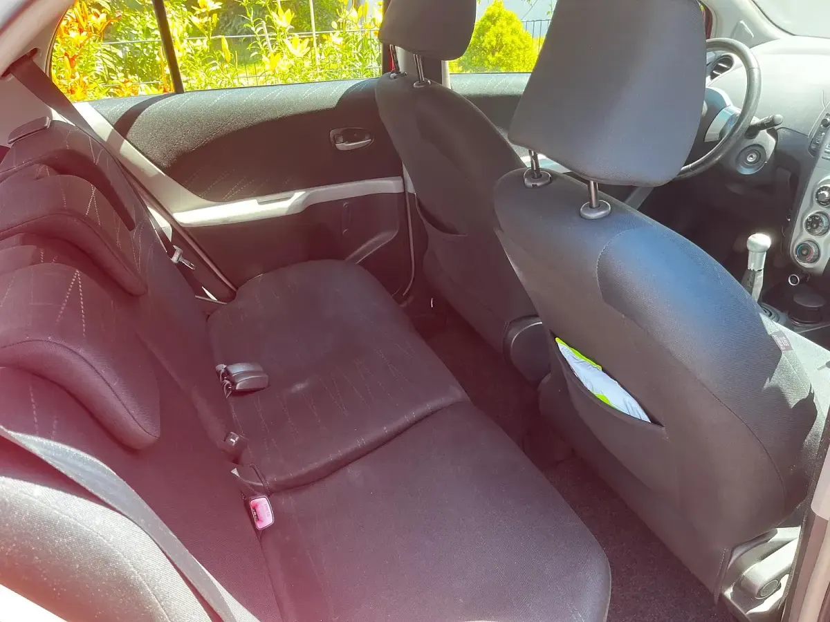 Gebraucht Toyota Yaris 87 PS (63 kW) 2008 Rot Kleinwagen