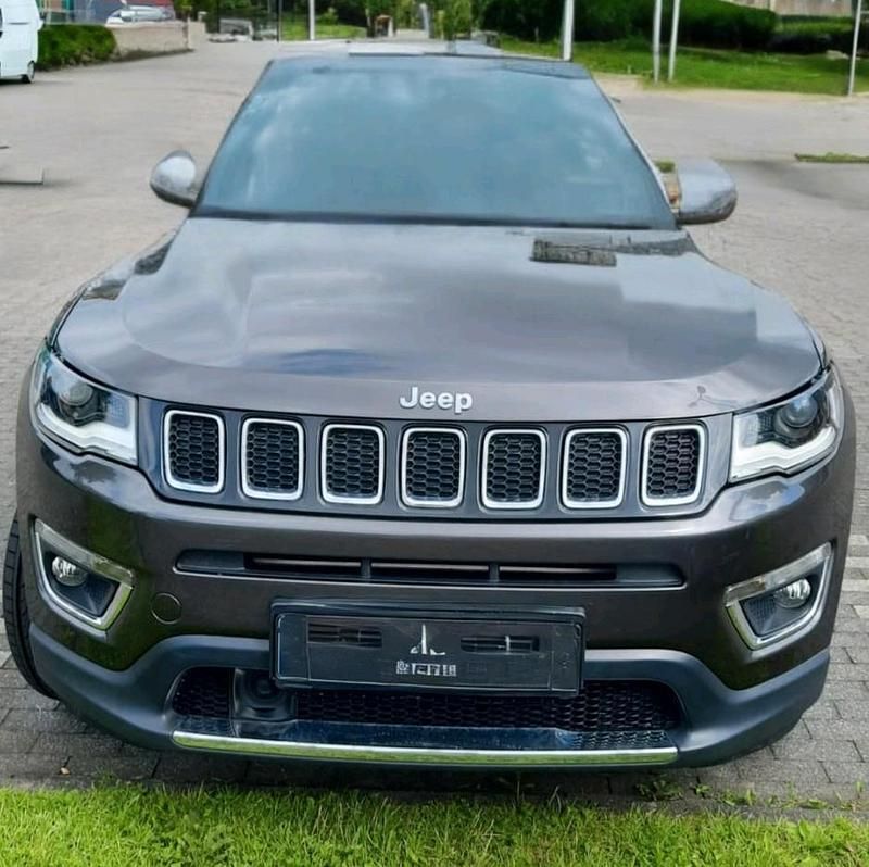 Andere farben Gebraucht 2025 Jeep Compass SUV | 22.250 € (Superpreis) - Bild 1/3