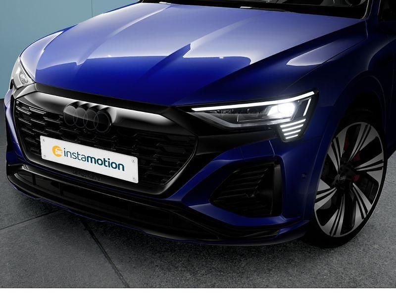 Gebraucht Audi Q8 Sportback e-tron 300 kW (408 PS) 2024 Blau SUV