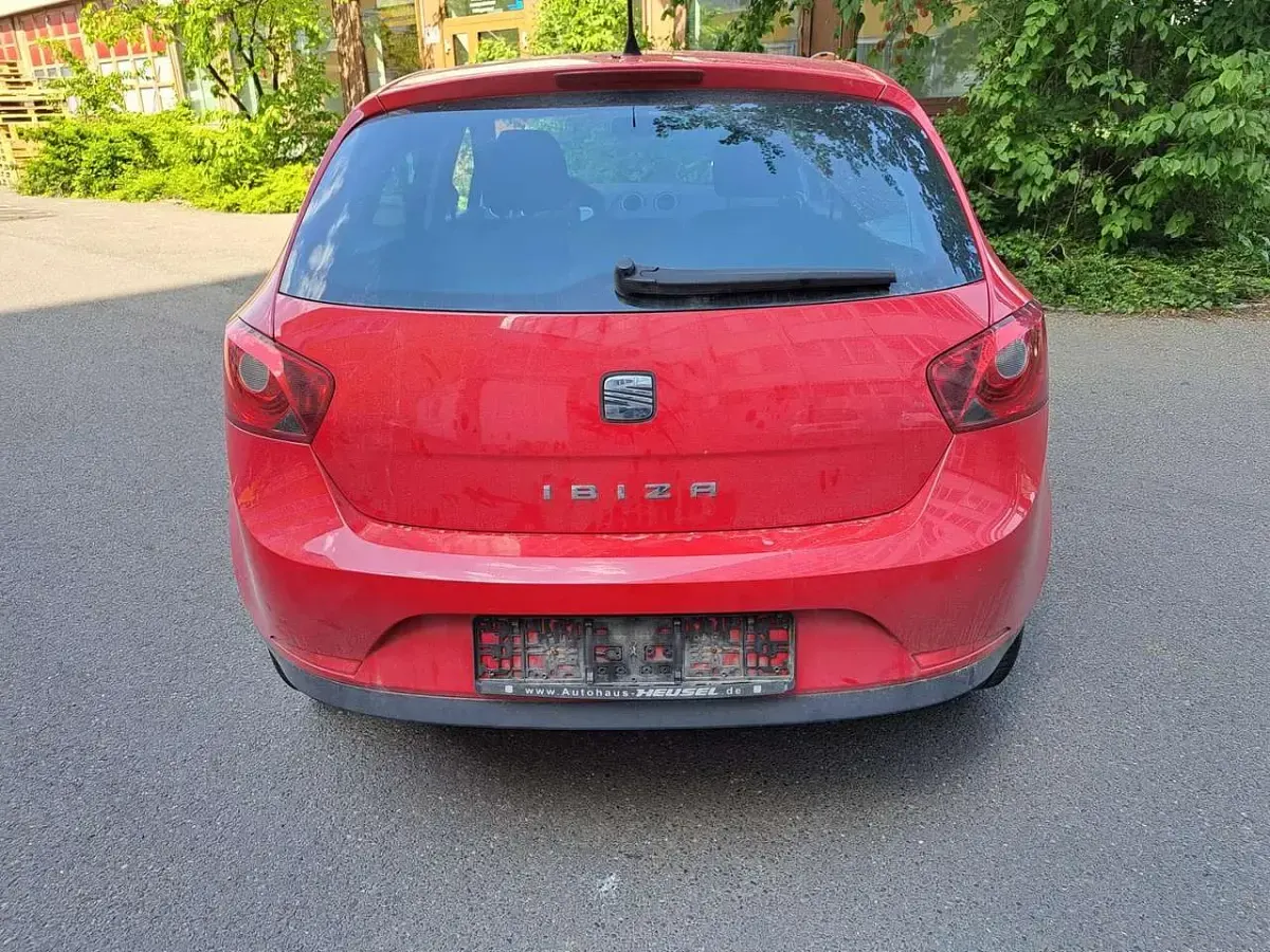 Gebraucht Seat Ibiza Basis 105 PS (77 kW) 2011 Rot Kleinwagen