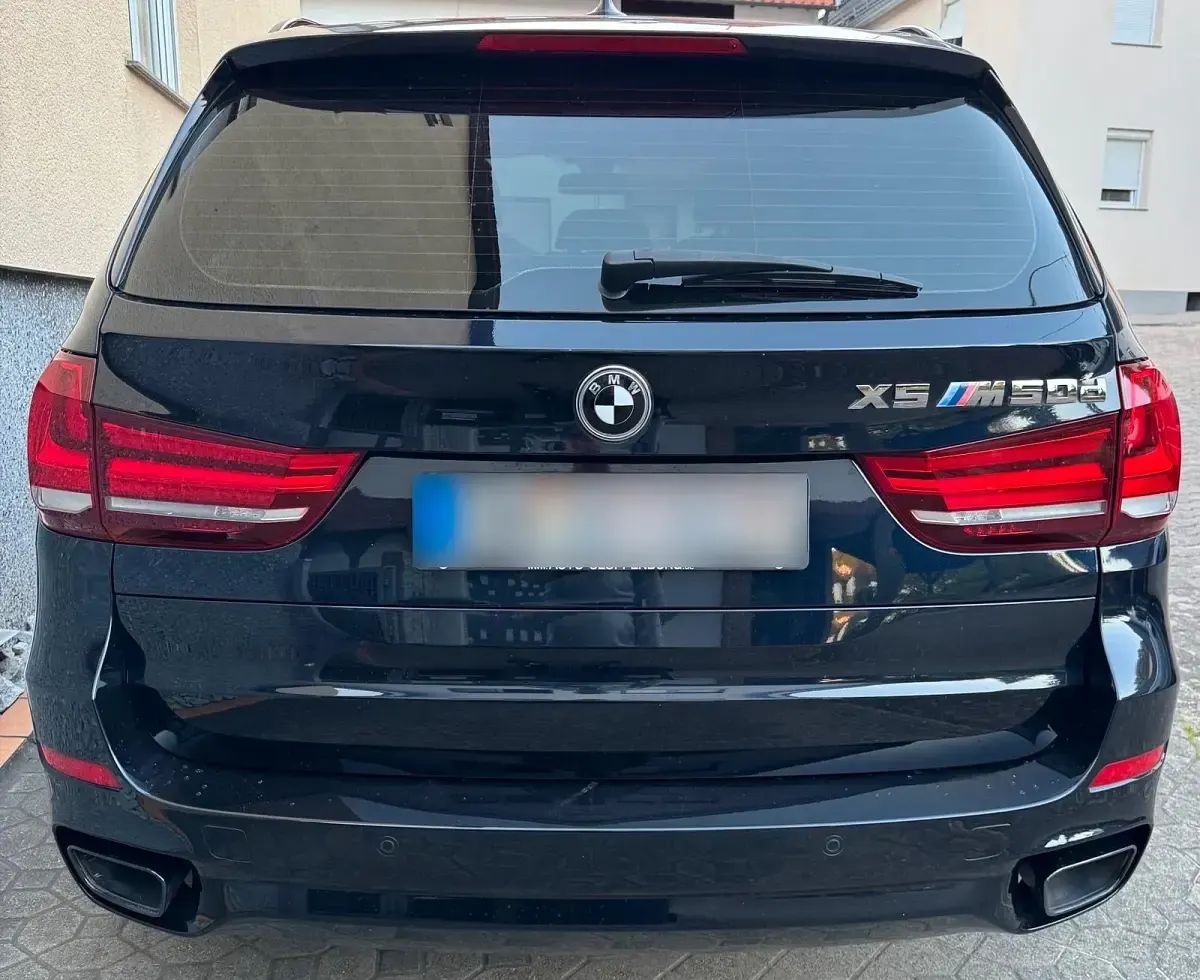 Gebraucht BMW X5 M50 381 PS (280 kW) 2013 Schwarz SUV