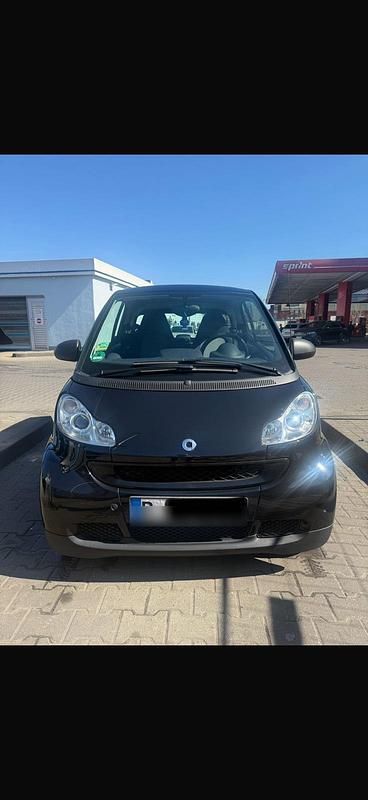 Schwarz Gebraucht 2009 Smart ForTwo Coupé Kleinwagen | 2.700 € (Guter Preis) - Bild 1/4