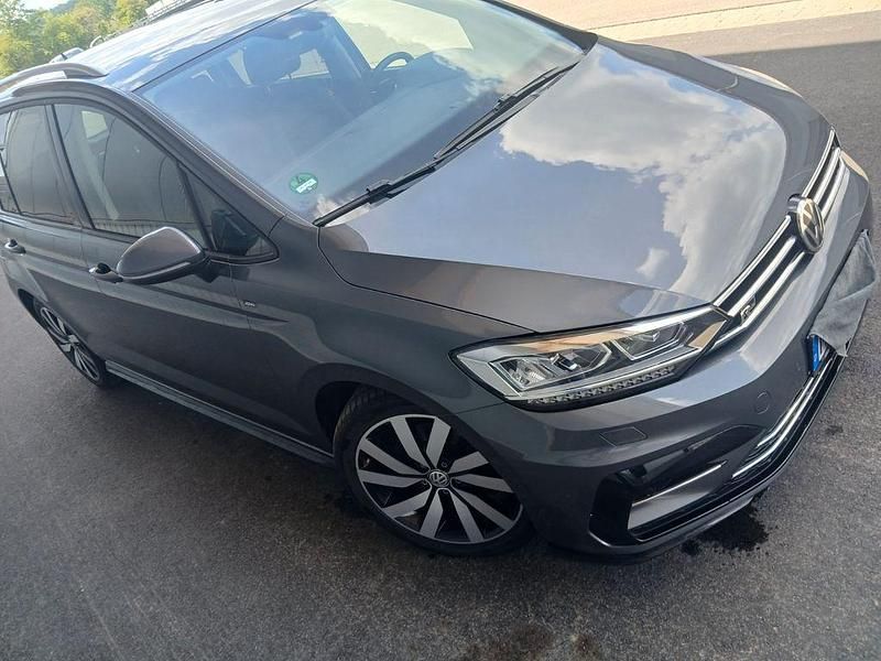 Gebraucht VW Touran Join 150 PS (110 kW) 2018 Grau Van / Kleinbus