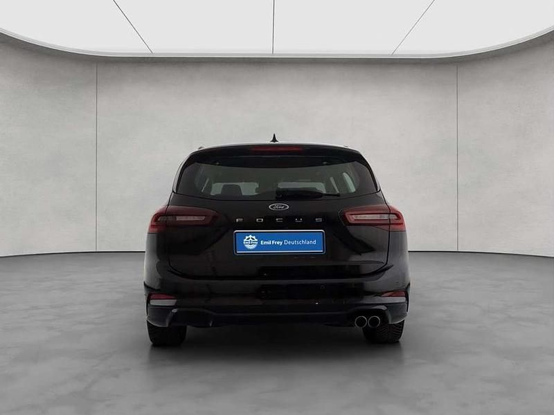 Gebraucht Ford Focus ST-Line 116 PS (85 kW) 2024 Agate black metallic Kombi