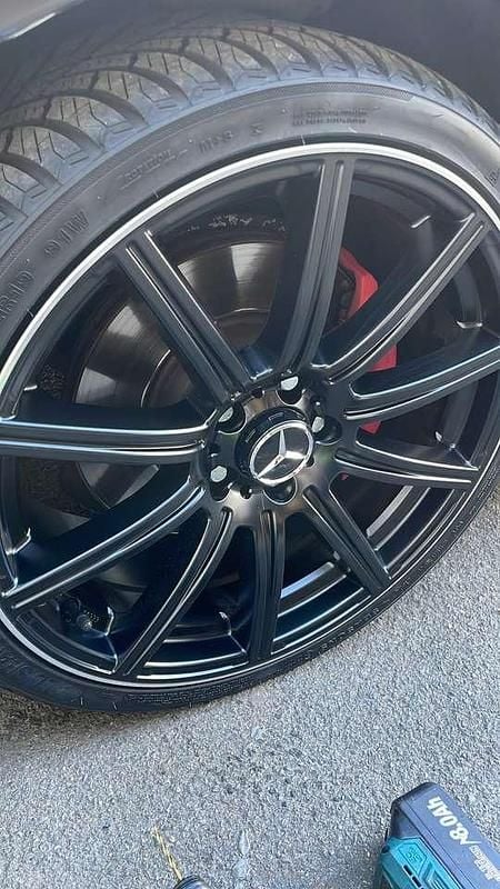 Gebraucht Mercedes E300 252 PS (185 kW) 2011 Schwarz Coupé