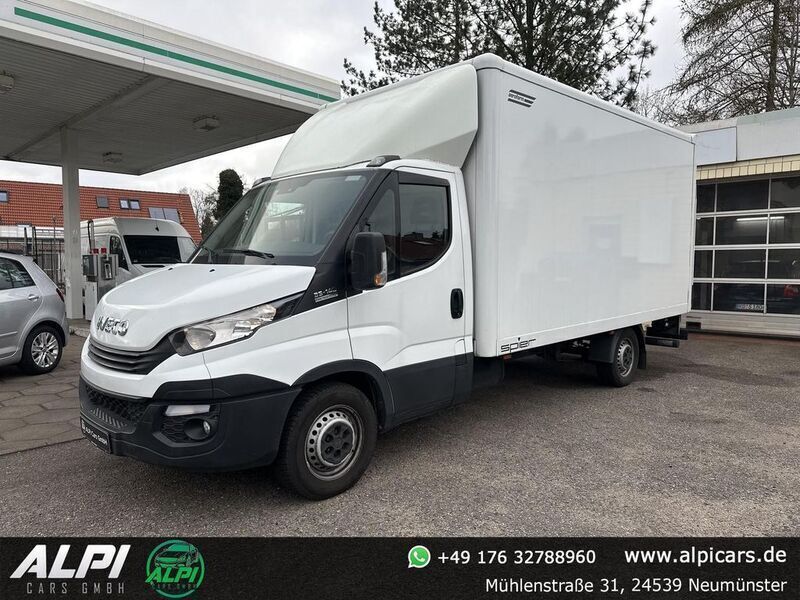Weiß Gebraucht 2017 Iveco Daily | 31.890 € - Bild 1/4