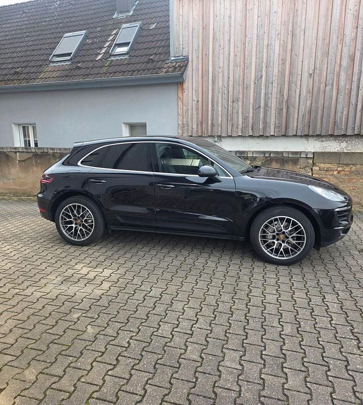 Gebraucht Porsche Macan S 258 PS (189 kW) 2014 Schwarz SUV