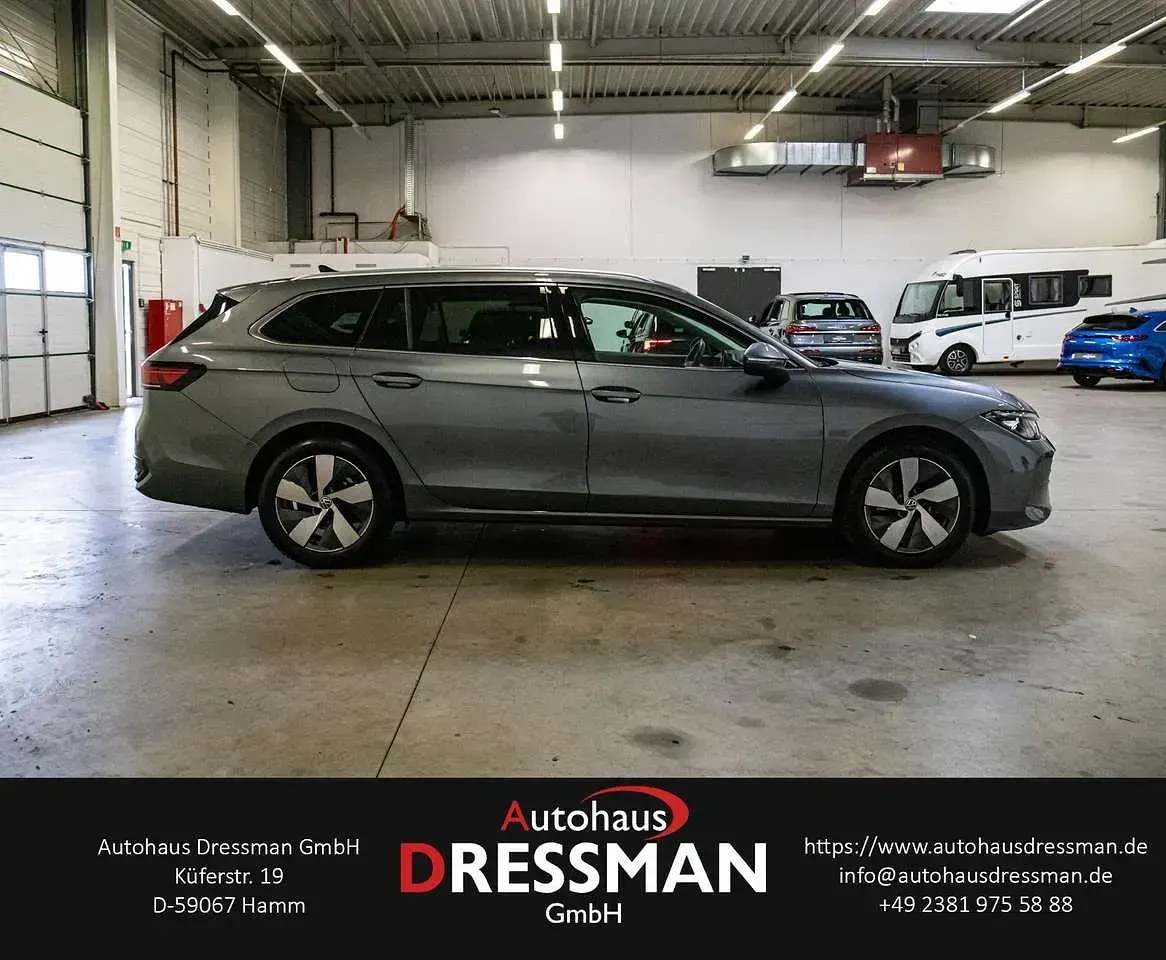 Gebraucht VW Passat Business 150 PS (110 kW) 2025 Diabasgrau metallic Kombi