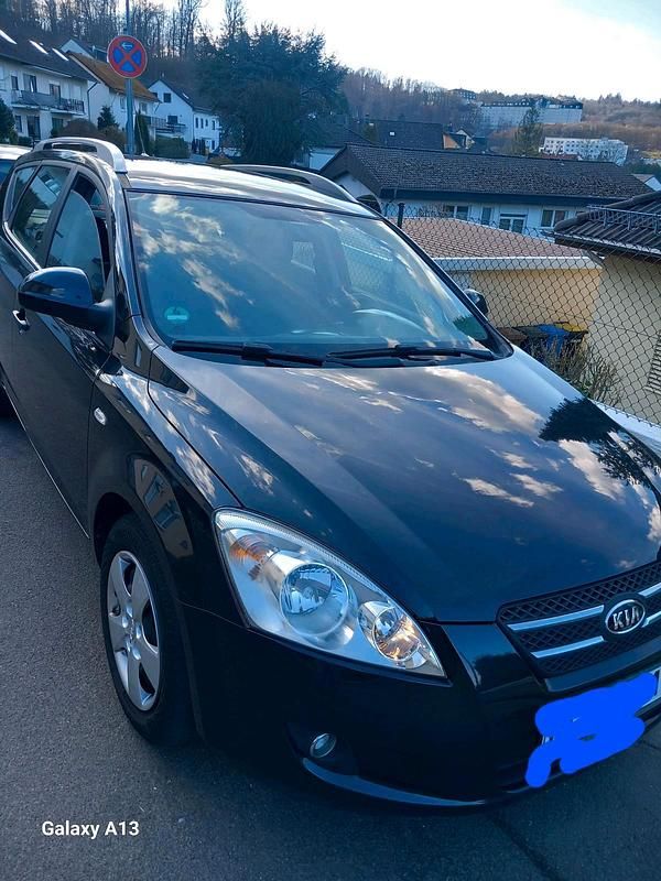 Gebraucht Kia Ceed 109 PS (80 kW) 2009 Kleinwagen