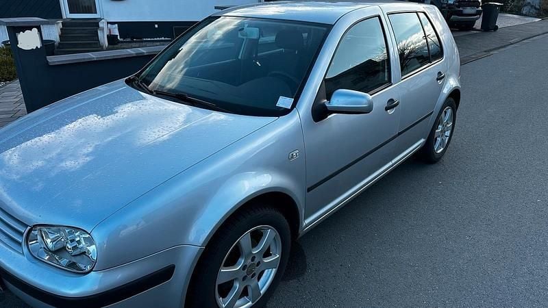 Gebraucht VW Golf IV 75 PS (55 kW) 2001 Silber Limousine