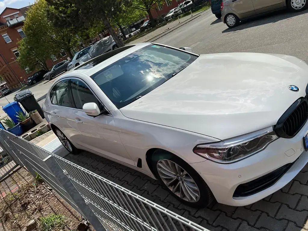 Gebraucht BMW 540 340 PS (250 kW) 2019 Weiß Limousine