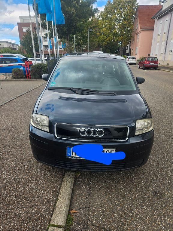 Schwarz Gebraucht 2001 Audi A2 Kleinwagen | 2.700 € (Etwas zu teuer) - Bild 1/4