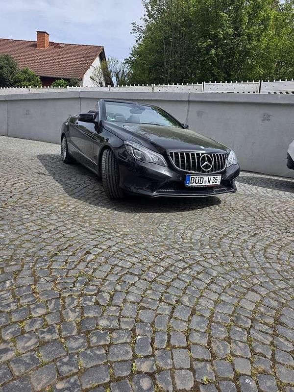 Usata Mercedes E350 252 CV (185 kW) 2013 Nero Cabrio