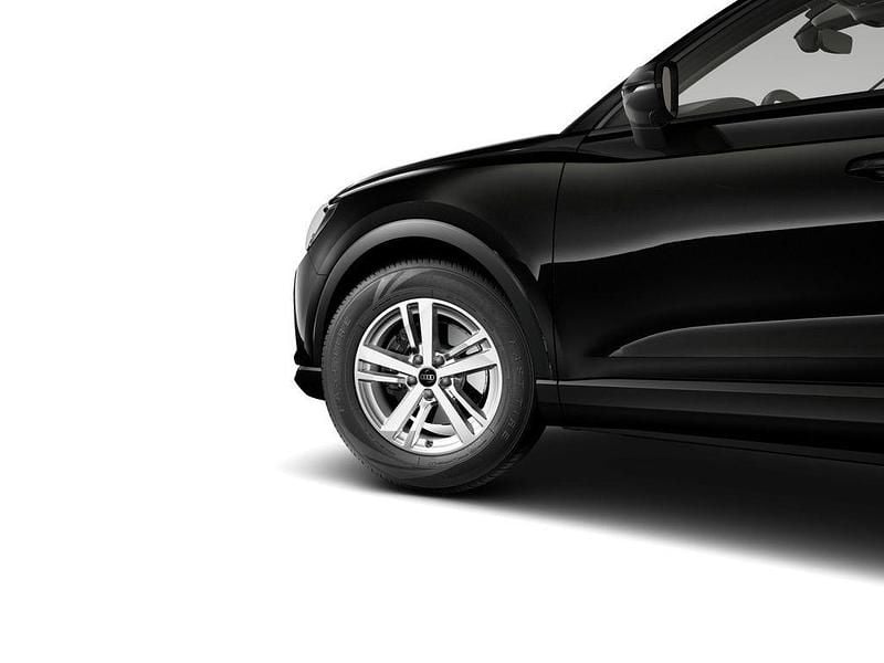 Gebraucht Audi Q3 Advanced 150 PS (110 kW) 2025 Mythosschwarz metallic (metallic) SUV