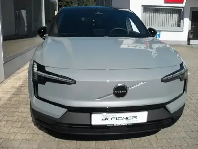 Gebraucht Volvo EX30 Performance 314 kW (428 PS) 2025 Grau SUV