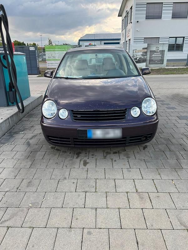 Gebraucht VW Polo 101 PS (74 kW) 2003 Violet Kleinwagen
