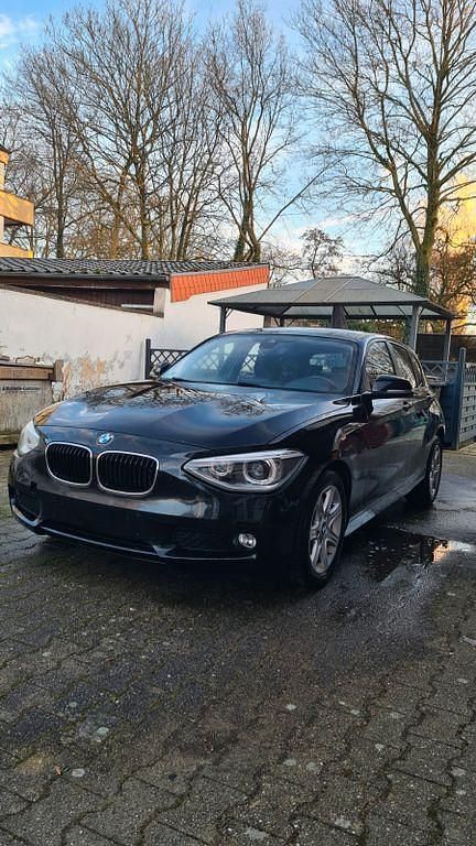 Gebraucht BMW 116 136 PS (100 kW) 2012 Schwarz Kleinwagen