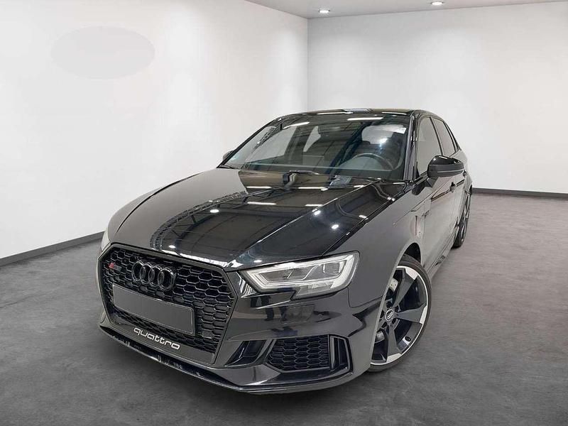Mythosschwarz metallic Gebraucht 2019 Audi RS3 Sportback Ambiente Kleinwagen | 35.835 € (Fairer Preis) - Bild 1/2