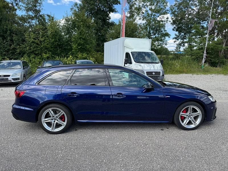 Gebraucht Audi A4 204 PS (150 kW) 2021 Blau Kombi