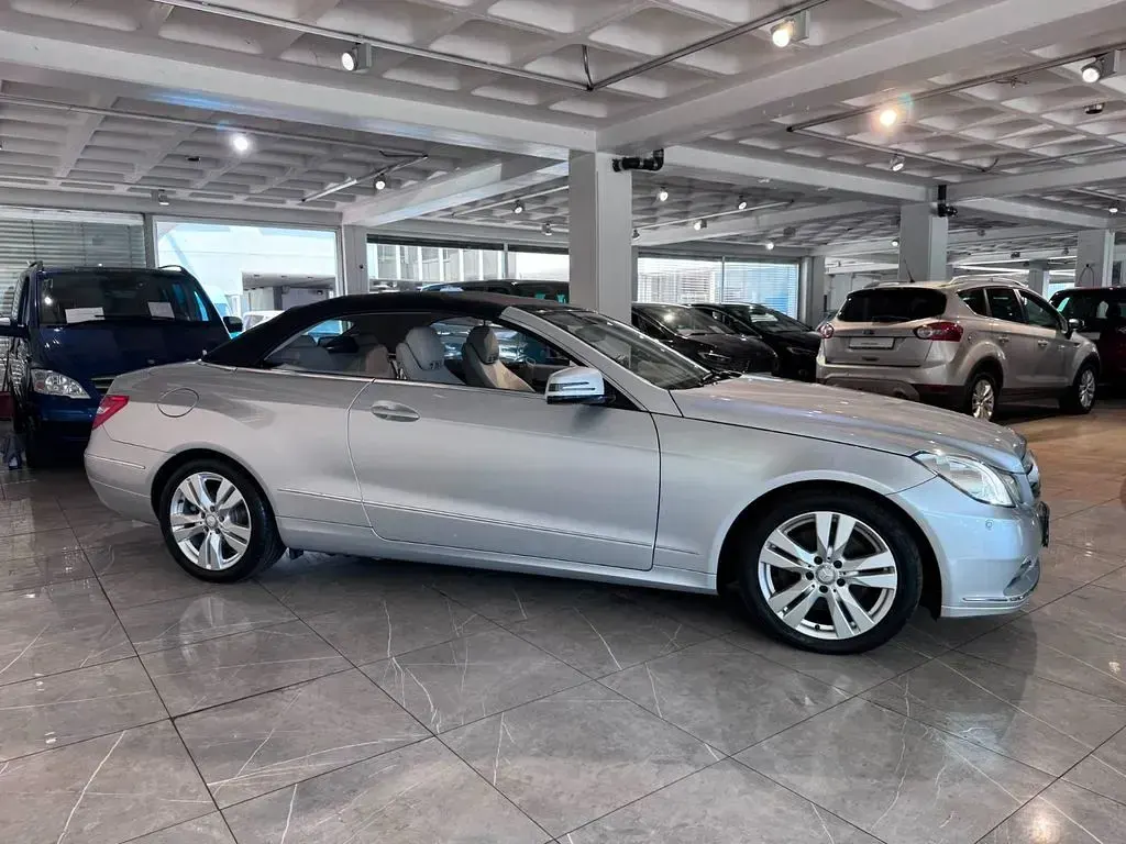 Gebraucht Mercedes E350 265 PS (194 kW) 2012 Silber Cabrio