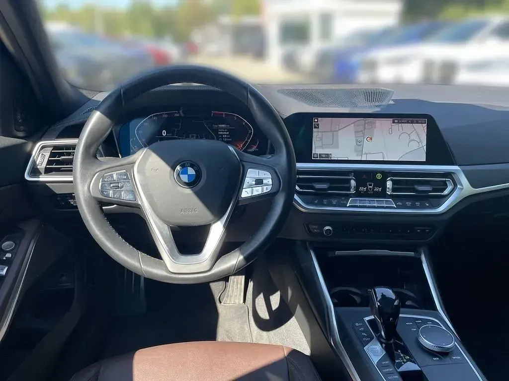 Gebraucht BMW 320 Luxury Line 184 PS (135 kW) 2020 Blau Kombi