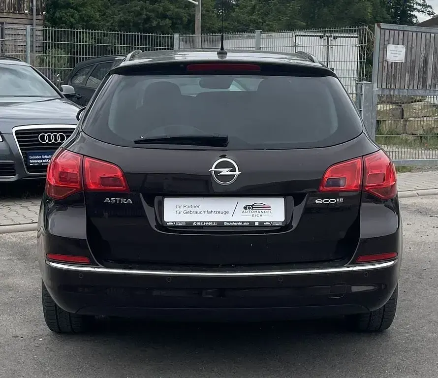 Gebraucht Opel Astra Style 140 PS (102 kW) 2015 Braun Kombi