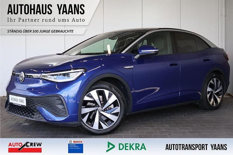 Blau Gebraucht 2022 VW ID.5 Pro Performance SUV | 29.489 € (Superpreis) - Bild 1/4