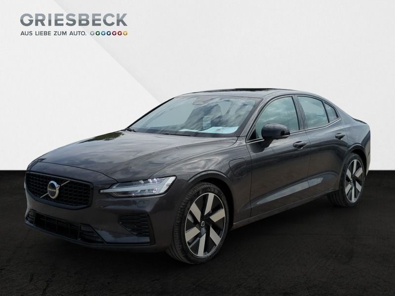 Platinum grey / metallic Gebraucht 2024 Volvo S60 Ultimate Limousine | 61.990 € - Bild 1/3