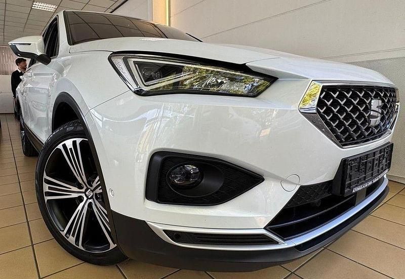 Oryxwhite Gebraucht 2021 Seat Tarraco XCELLENCE SUV | 32.490 € (Fairer Preis) - Bild 1/4
