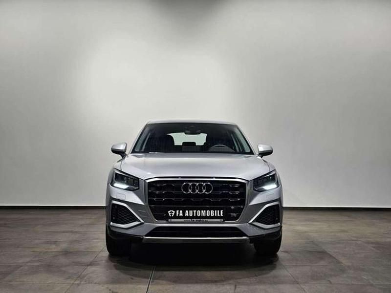 Gebraucht Audi Q2 Sport 150 PS (110 kW) 2024 Silber SUV