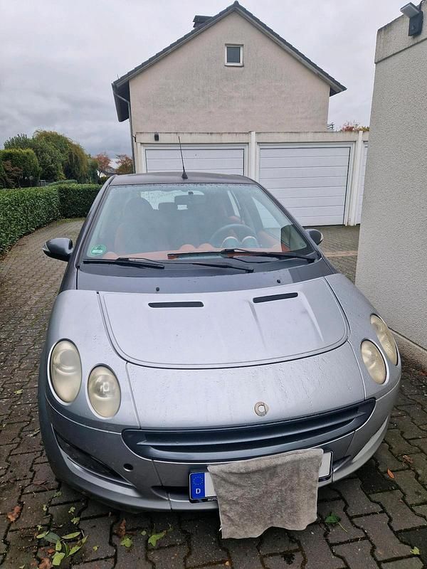 Grau Gebraucht 2004 Smart ForFour Kleinwagen | 1.100 € (Guter Preis) - Bild 1/4