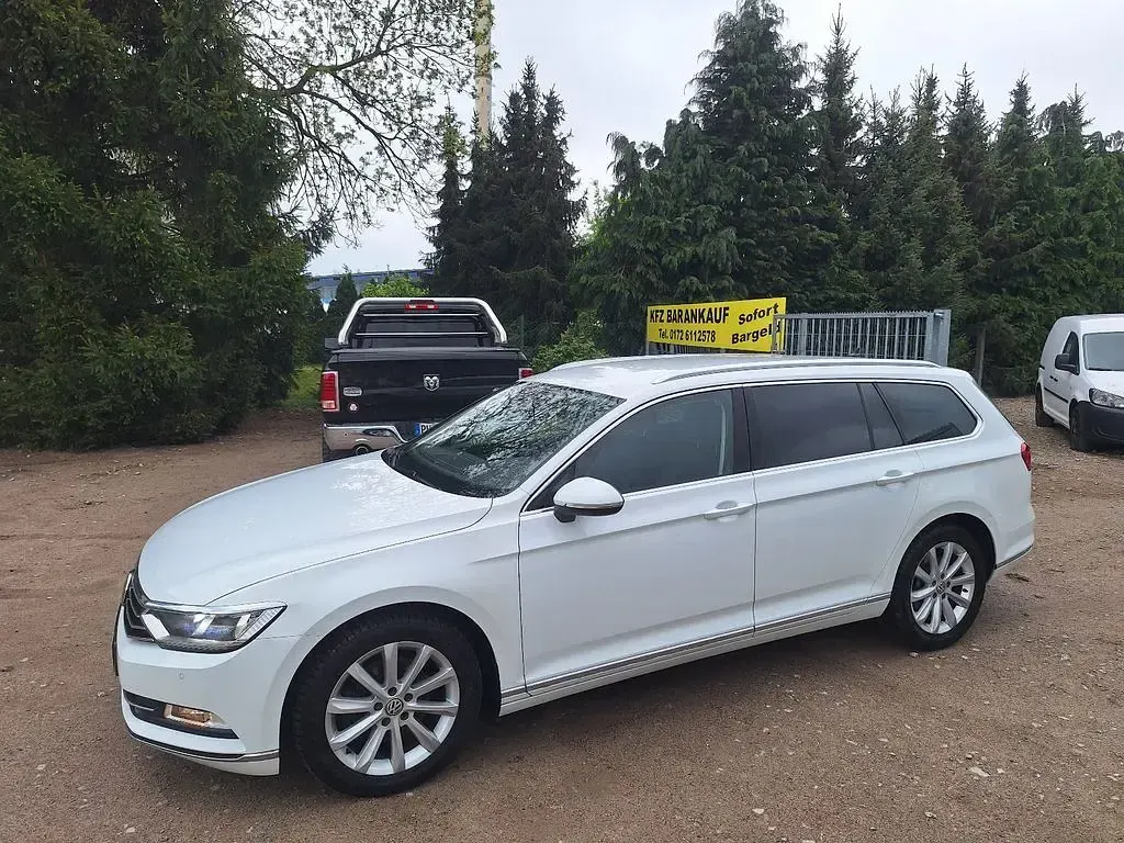 Używany VW Passat Highline 150 KM (110 kW) 2018 Biały Kombi