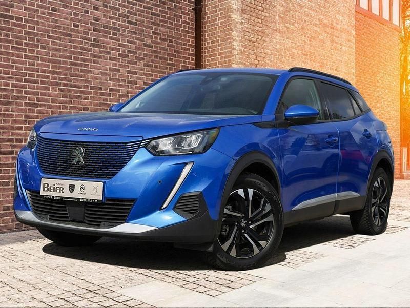 Second-hand Peugeot e-2008 Allure 100 kW (136 CP) 2021 Albastru SUV