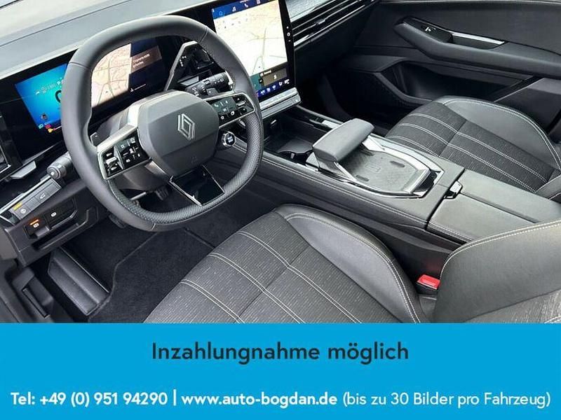 Gebraucht Renault Austral Techno 158 PS (116 kW) 2025 Sternenschwarz SUV