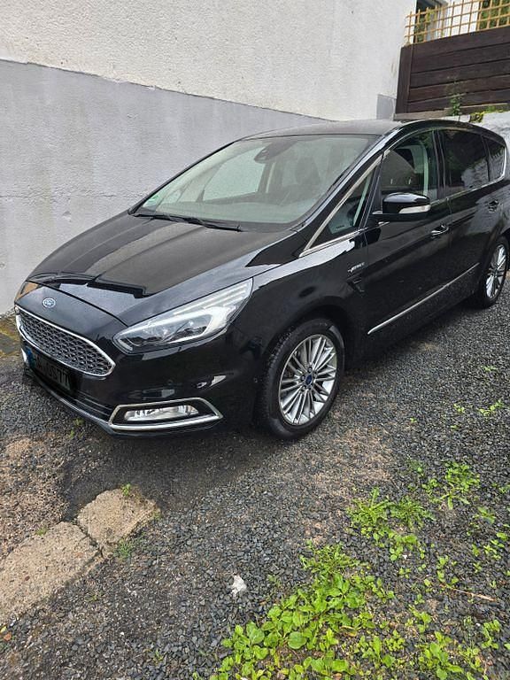 Schwarz Gebraucht 2019 Ford S-MAX Vignale Van / Kleinbus | 18.599 € (Superpreis) - Bild 1/4