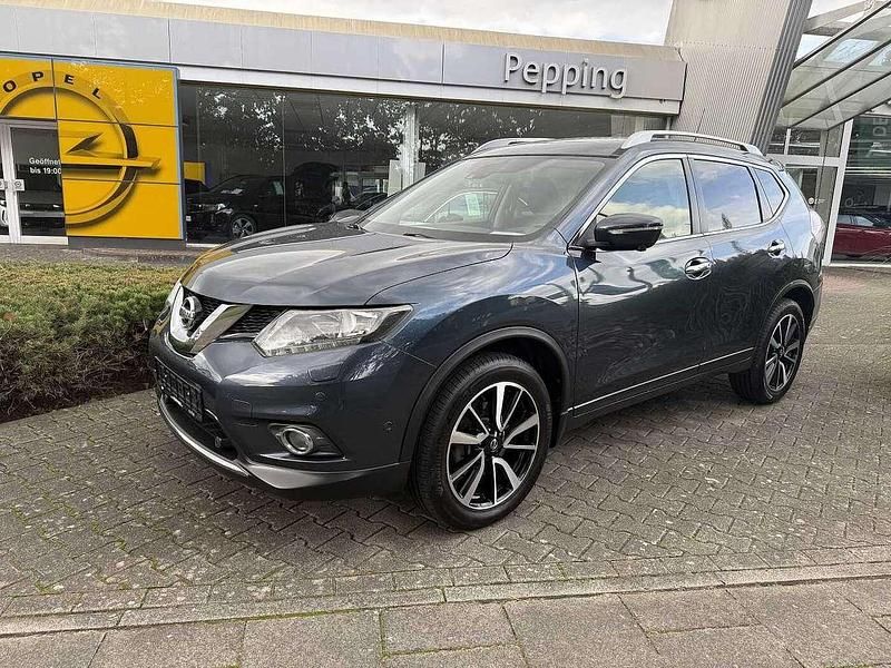 Blau Gebraucht 2016 Nissan X-Trail Acenta SUV | 17.450 € (Etwas zu teuer) - Bild 1/4
