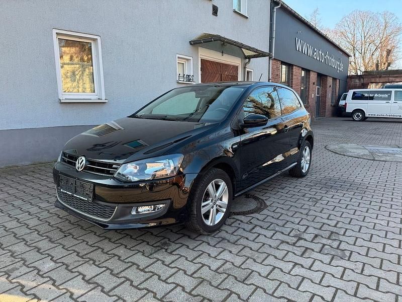 Gebraucht VW Polo Match 60 PS (44 kW) 2012 Schwarz Kleinwagen