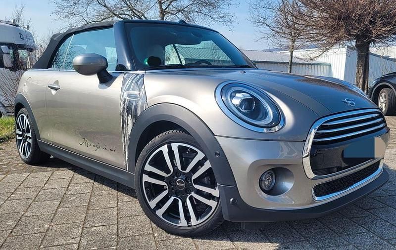Gebraucht Mini Cooper 136 PS (100 kW) 2019 Silber Kleinwagen