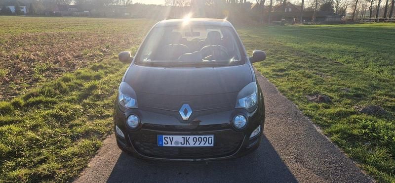 Second-hand Renault Twingo Expression 75 CP (55 kW) 2012 Negru Hatchback
