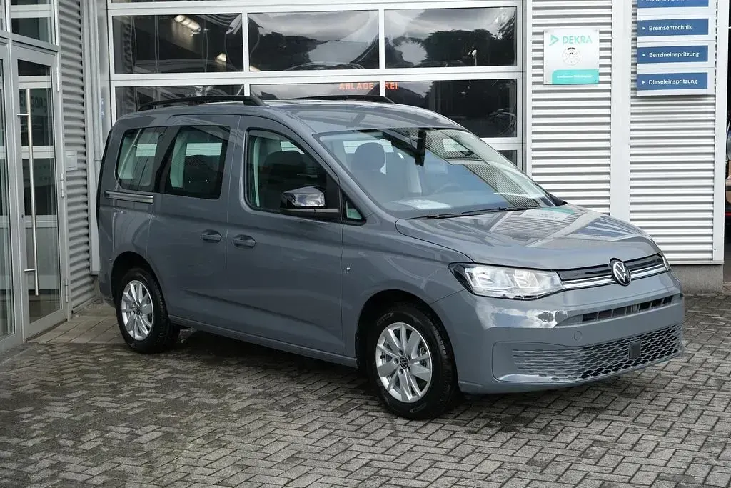Neu VW Caddy Life 116 PS (85 kW) 2026 Pure grey Van / Kleinbus