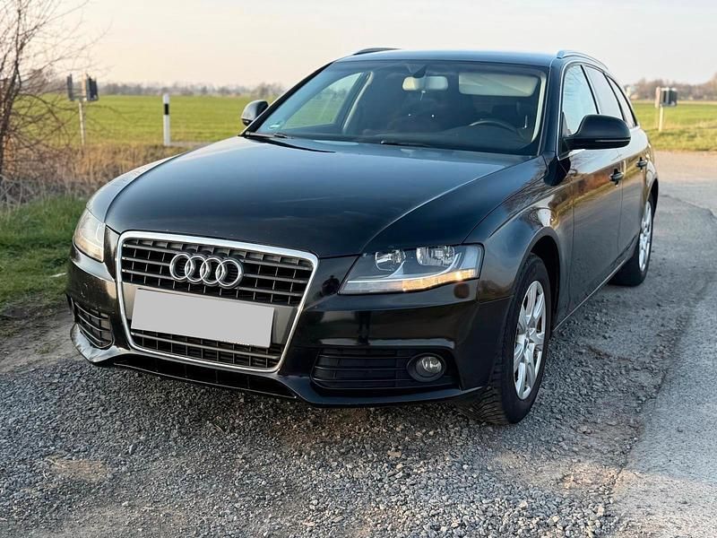 Gebraucht Audi A4 143 PS (105 kW) 2008 Schwarz Kombi