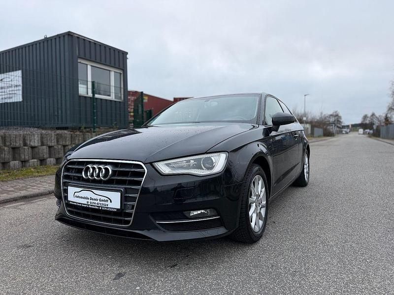 Schwarz Gebraucht 2014 Audi A3 Attraction Kleinwagen | 10.490 € (Guter Preis) - Bild 1/4