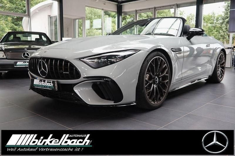 Grau Gebraucht 2023 Mercedes SL63 AMG AMG Cabrio | 134.900 € (Guter Preis) - Bild 1/4