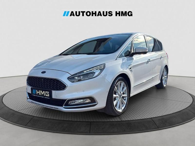 Weiß Gebraucht 2017 Ford S-MAX Vignale Van / Kleinbus | 18.900 € (Fairer Preis) - Bild 1/4