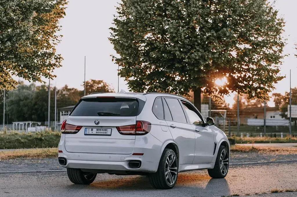 Gebraucht BMW X5 M50 Performance 381 PS (280 kW) 2014 Weiß SUV