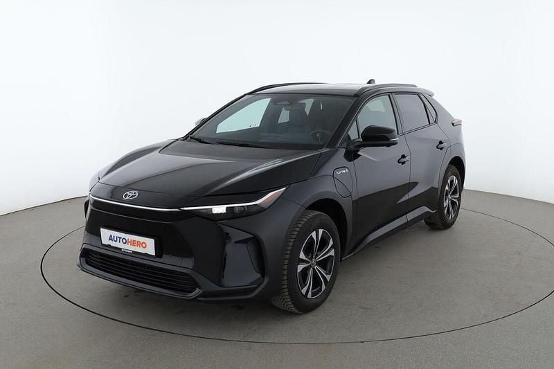 Gebraucht Toyota bZ4X 150 kW (204 PS) 2023 SUV