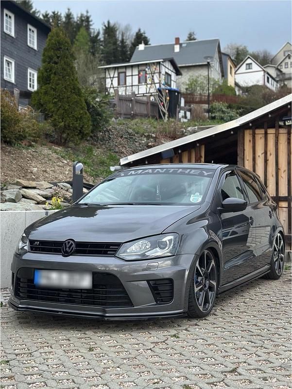 Gebraucht VW Polo R 105 PS (77 kW) 2014 Grau Kleinwagen